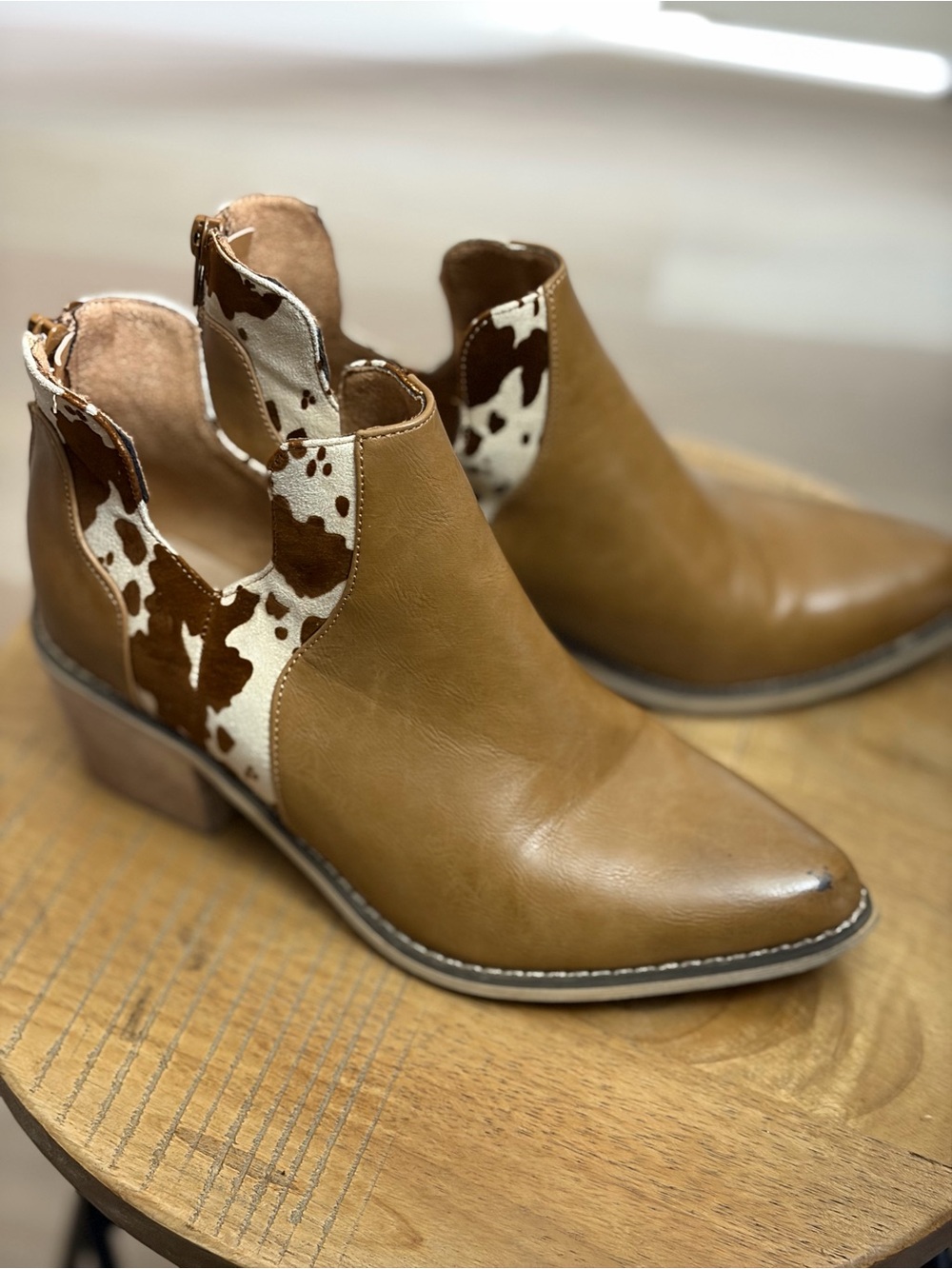 Natural Reflections Tan & White Cowhide Cutout Ankle Boots